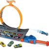 Hot Wheels Transporter Truck Mobile Play Set, 1 Car