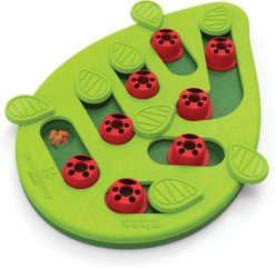 Petstages Buggin' Out Puzzle & Play Cat Toy